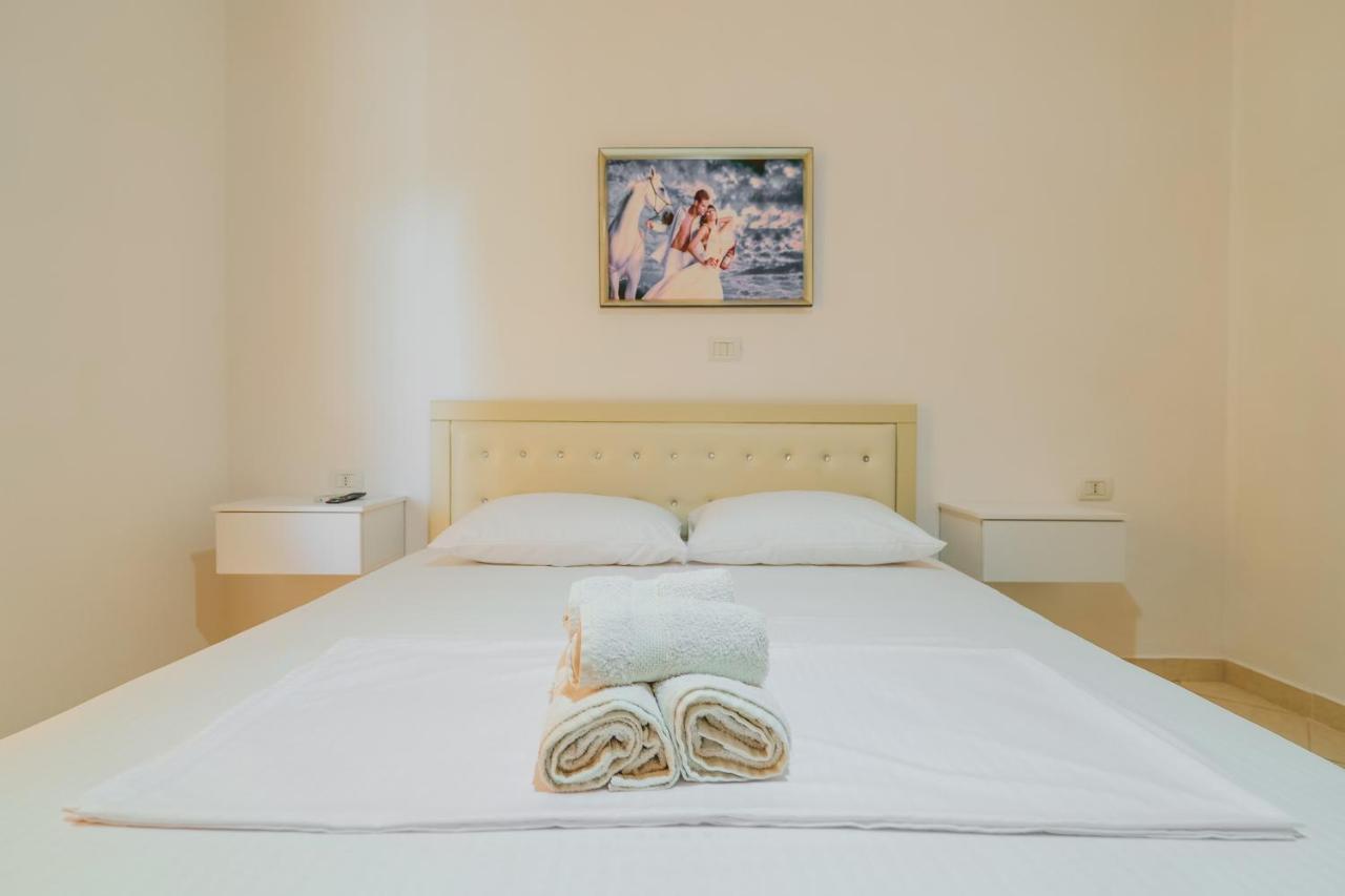 Vila Fredi Ksamil Ngoại thất bức ảnh